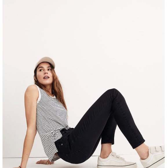 Madewell Black Mid-Rise Skinny jeans - Picture 2 of 8